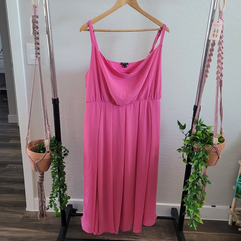 Torrid Pink Long Sundress Sleeveless Scoop Neck. NWT. Size 1X.